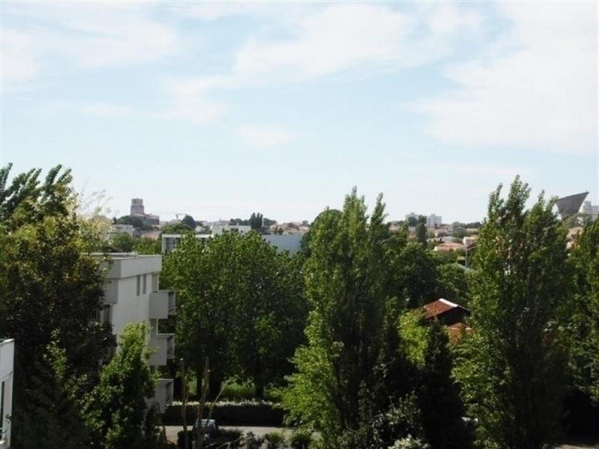 Apartment Residence Les Jardins De France Royan Exterior photo